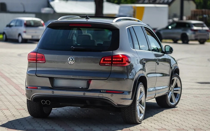 Volkswagen Tiguan cena 66900 przebieg: 186000, rok produkcji 2014 z Borne Sulinowo małe 326